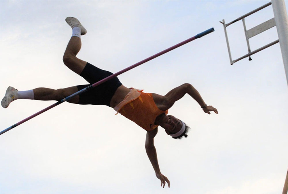 athelete vaulting