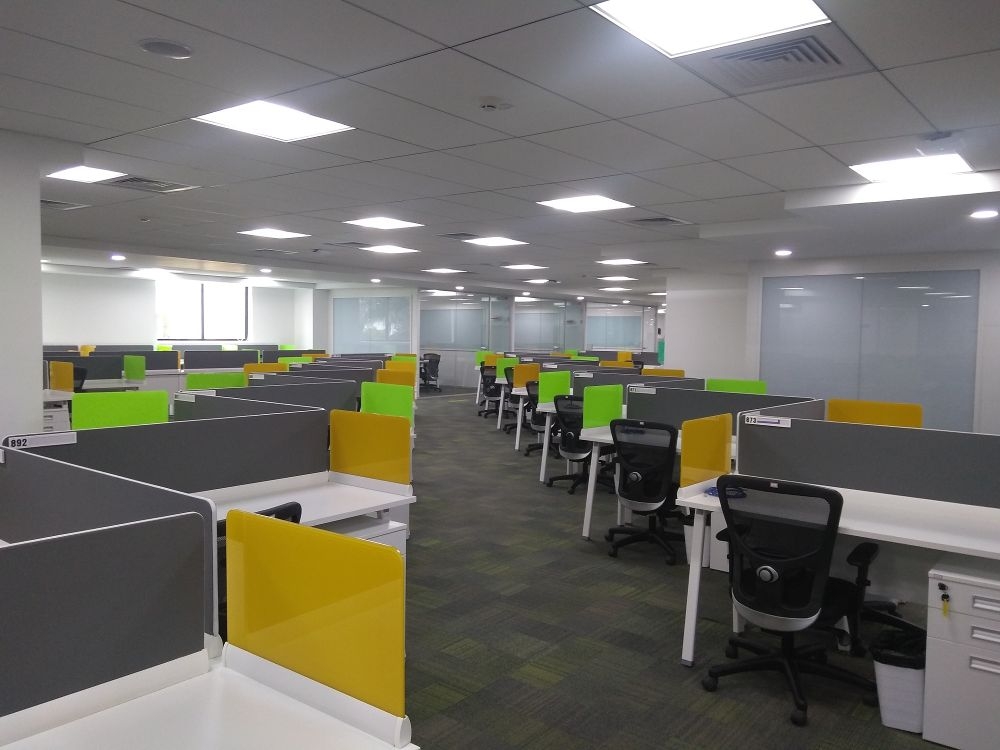 office-tour-tally-workspace-area1-890x320-2022