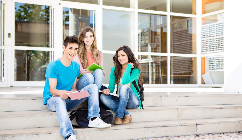 feature-article-how-to-manage-your-time-at-university-838x484-2019