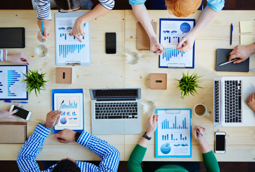 Top 12 best graduate jobs for finance students