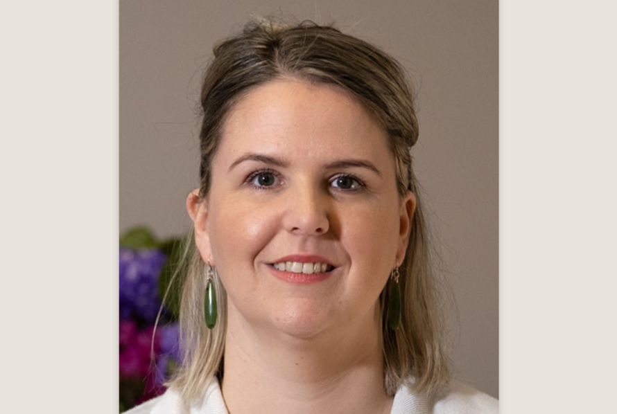 feature-article-breast-cancer-nurse-1780x1200.png